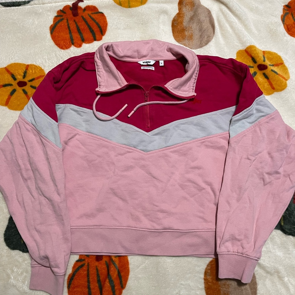 wrangler cropped sweatshirt